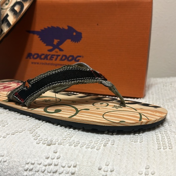 🩴 Rocket Dog men’s flip flops brand new with box - Picture 3 of 6